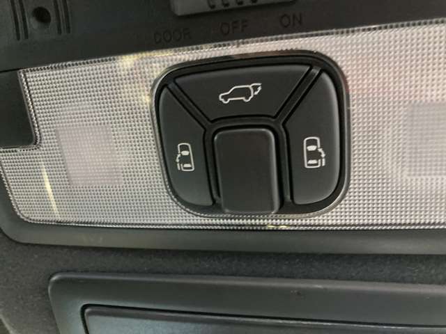 トヨタ エスティマ　ハイブリッド ２．４ アエラス ４ＷＤ H29年 (東北) 99