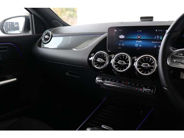 メルセデスベンツ ＧＬＡクラス ＧＬＡ２００ Ｄ ４マチック ＡＭＧライン ディーゼルターボ ４ＷＤ R2年 (近畿) 99