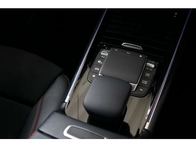 メルセデスベンツ ＧＬＡクラス ＧＬＡ２００ Ｄ ４マチック ＡＭＧライン ディーゼルターボ ４ＷＤ R2年 (近畿) 99