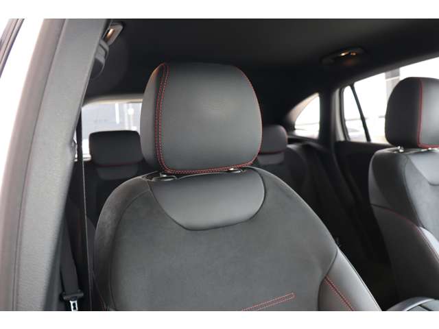 メルセデスベンツ ＧＬＡクラス ＧＬＡ２００ Ｄ ４マチック ＡＭＧライン ディーゼルターボ ４ＷＤ R2年 (近畿) 99