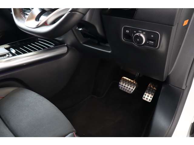 メルセデスベンツ ＧＬＡクラス ＧＬＡ２００ Ｄ ４マチック ＡＭＧライン ディーゼルターボ ４ＷＤ R2年 (近畿) 99