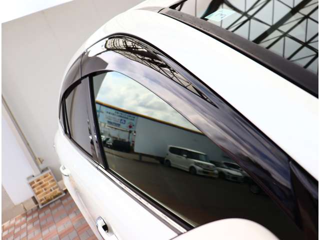 トヨタ ハリアー ２．０ プレミアム H29年 (関東) 99