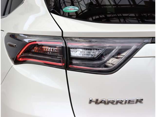 トヨタ ハリアー ２．０ プレミアム H29年 (関東) 99