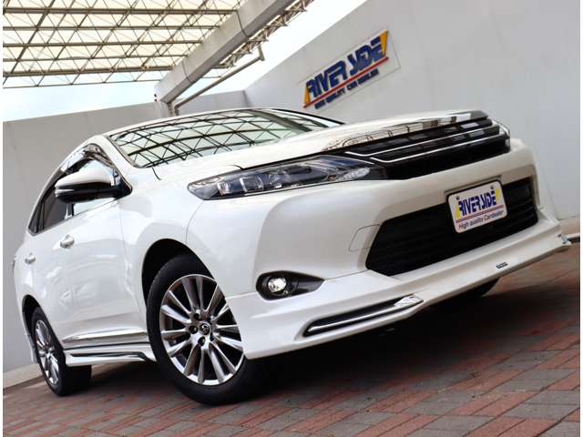 トヨタ ハリアー ２．０ プレミアム H29年 (関東) 99