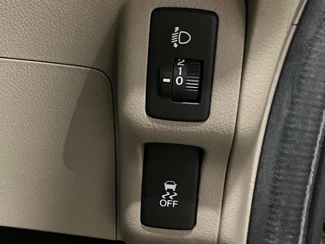 ホンダ Ｎ　ＢＯＸ ６６０ Ｇ ４ＷＤ H24年 (北海道) 99