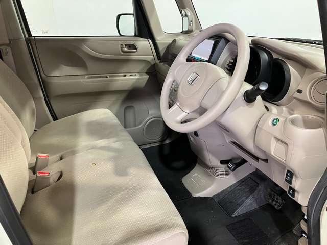 ホンダ Ｎ　ＢＯＸ ６６０ Ｇ ４ＷＤ H24年 (北海道) 99