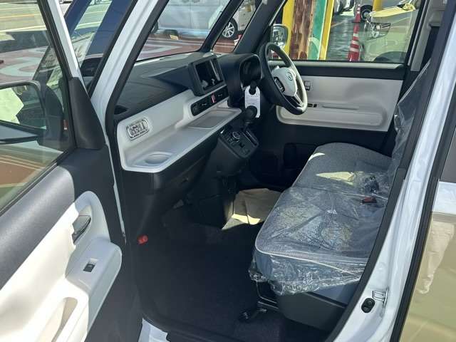 ダイハツ ムーヴ　キャンバス ６６０ ストライプス Ｇ R6年 (東海) 99