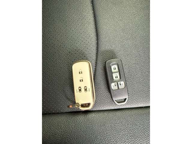 ホンダ Ｎ　ＢＯＸ カスタム ６６０ Ｌ ターボ R5年 (近畿) 99