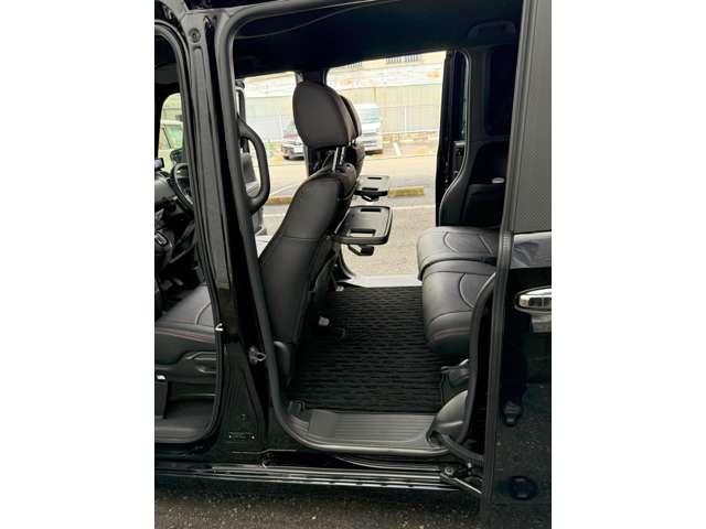 ホンダ Ｎ　ＢＯＸ カスタム ６６０ Ｌ ターボ R5年 (近畿) 99