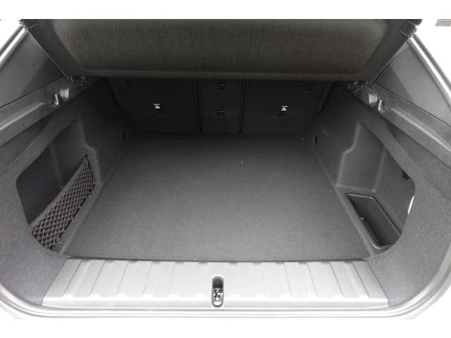 ＢＭＷ Ｘ２ Ｘドライブ２０Ｉ Ｍスポーツ ４ＷＤ R6年 (近畿) 99