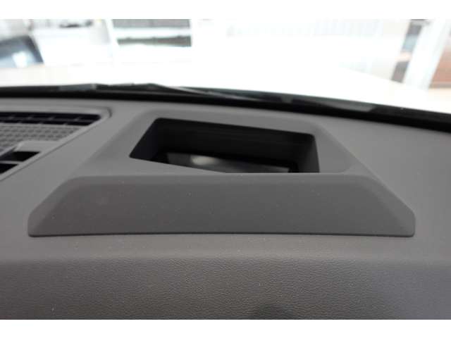 ＢＭＷ Ｘ２ Ｘドライブ２０Ｉ Ｍスポーツ ４ＷＤ R6年 (近畿) 99