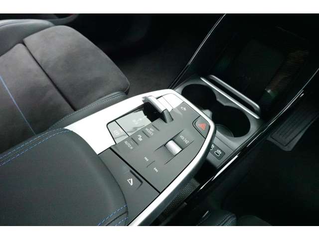 ＢＭＷ ２シリーズアクティブツアラー ２１８Ｉ Ｍスポーツ ＤＣＴ R6年 (近畿) 99