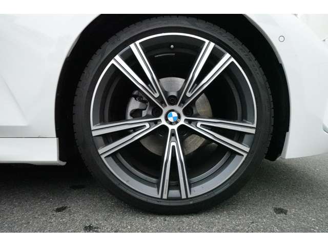 ＢＭＷ ３シリーズ ３２０Ｄ Ｘドライブ Ｍスポーツ ディーゼルターボ ４ＷＤ R6年 (近畿) 99