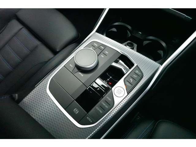 ＢＭＷ ３シリーズ ３２０Ｄ Ｘドライブ Ｍスポーツ ディーゼルターボ ４ＷＤ R6年 (近畿) 99