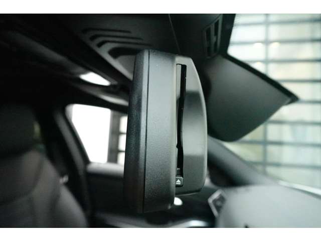 ＢＭＷ ３シリーズ ３２０Ｄ Ｘドライブ Ｍスポーツ ディーゼルターボ ４ＷＤ R6年 (近畿) 99