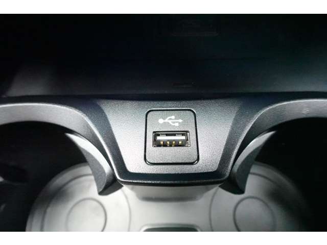 ＢＭＷ ３シリーズ ３２０Ｄ Ｘドライブ Ｍスポーツ ディーゼルターボ ４ＷＤ R6年 (近畿) 99