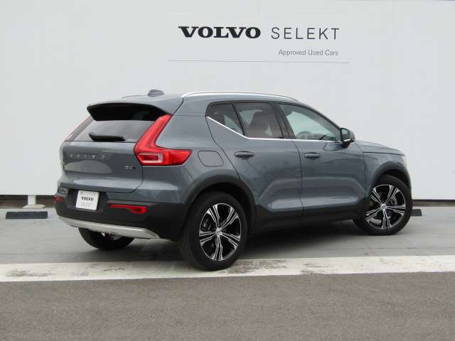 ボルボ ＸＣ４０ Ｂ４ ＡＷＤ インスクリプション ４ＷＤ R3年 (四国) 99