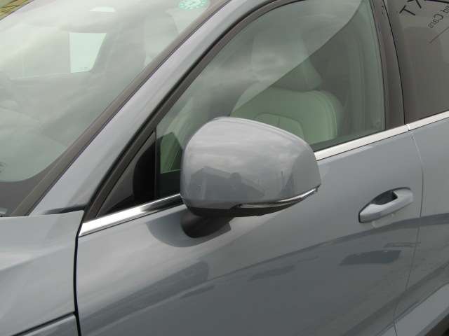 ボルボ ＸＣ４０ Ｂ４ ＡＷＤ インスクリプション ４ＷＤ R3年 (四国) 99