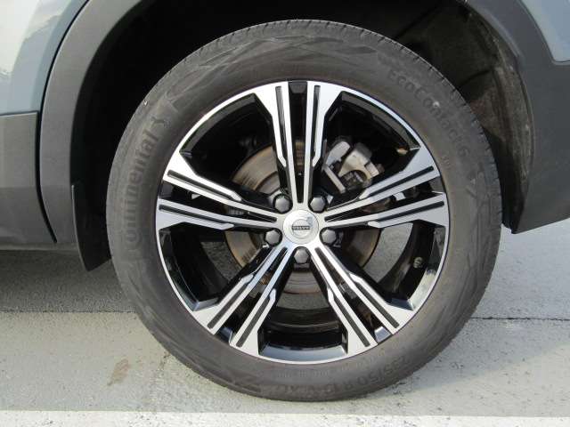 ボルボ ＸＣ４０ Ｂ４ ＡＷＤ インスクリプション ４ＷＤ R3年 (四国) 99