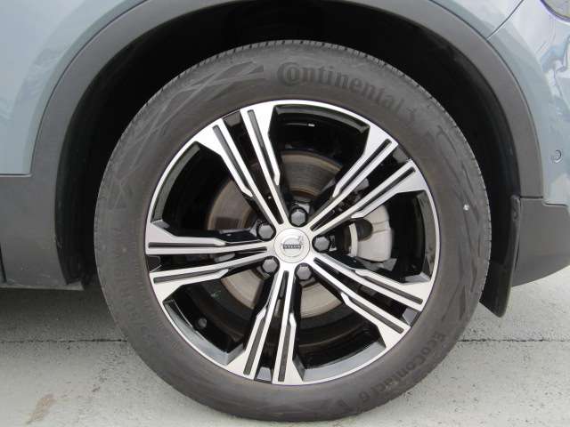 ボルボ ＸＣ４０ Ｂ４ ＡＷＤ インスクリプション ４ＷＤ R3年 (四国) 99