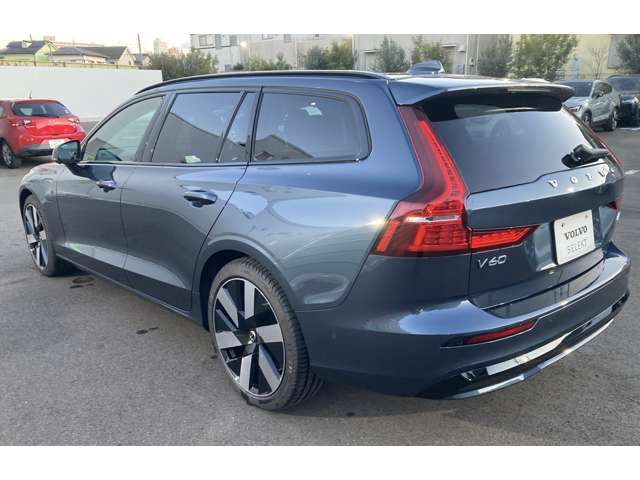ボルボ Ｖ６０ リチャージ アルティメット Ｔ６ ＡＷＤ プラグイン ハイブリッド ４ＷＤ R6年 (関東) 99
