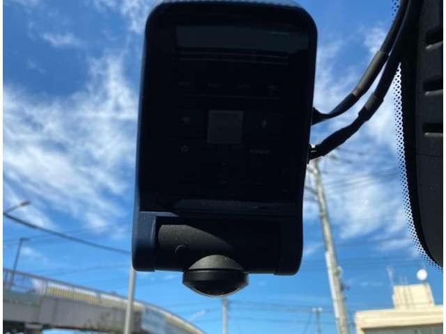 ボルボ ＸＣ６０ リチャージ アルティメット Ｔ６ ＡＷＤ プラグイン ハイブリッド ４ＷＤ R5年 (関東) 99