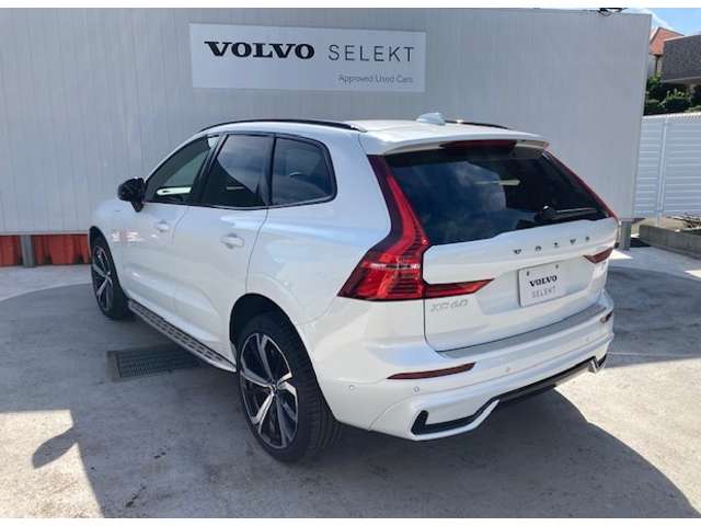 ボルボ ＸＣ６０ リチャージ アルティメット Ｔ６ ＡＷＤ プラグイン ハイブリッド ４ＷＤ R5年 (関東) 99