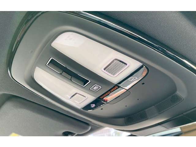 ボルボ ＸＣ６０ リチャージ アルティメット Ｔ６ ＡＷＤ プラグイン ハイブリッド ４ＷＤ R5年 (関東) 99