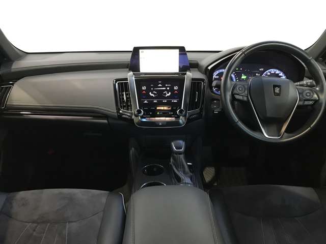 トヨタ クラウン　ハイブリッド ハイブリッド ２．５ ＲＳ アドバンス ＦＯＵＲ ４ＷＤ R1年 (北海道) 99