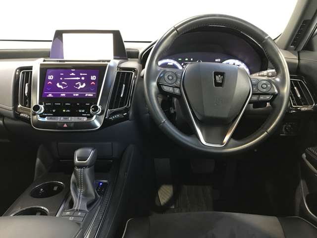 トヨタ クラウン　ハイブリッド ハイブリッド ２．５ ＲＳ アドバンス ＦＯＵＲ ４ＷＤ R1年 (北海道) 99