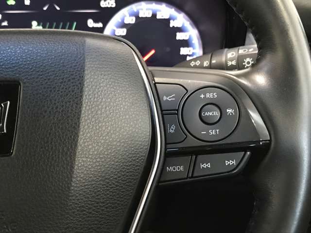 トヨタ クラウン　ハイブリッド ハイブリッド ２．５ ＲＳ アドバンス ＦＯＵＲ ４ＷＤ R1年 (北海道) 99