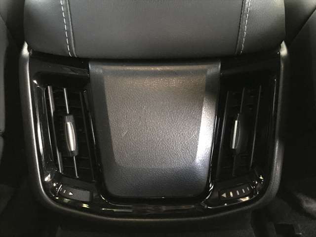 トヨタ クラウン　ハイブリッド ハイブリッド ２．５ ＲＳ アドバンス ＦＯＵＲ ４ＷＤ R1年 (北海道) 99