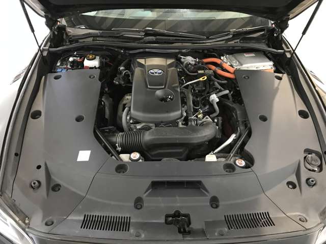 トヨタ クラウン　ハイブリッド ハイブリッド ２．５ ＲＳ アドバンス ＦＯＵＲ ４ＷＤ R1年 (北海道) 99