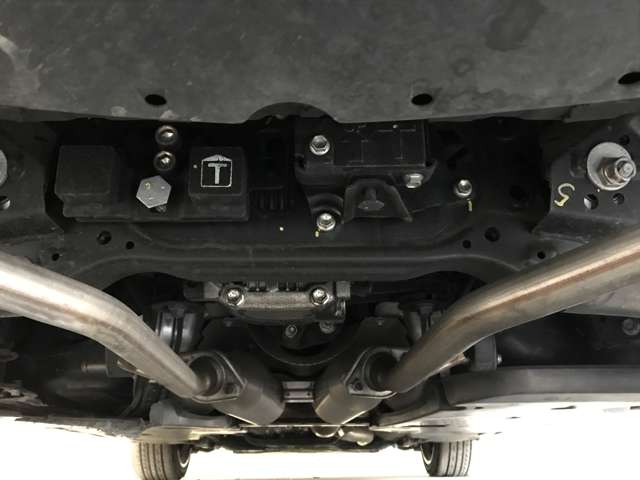 トヨタ クラウン　ハイブリッド ハイブリッド ２．５ ＲＳ アドバンス ＦＯＵＲ ４ＷＤ R1年 (北海道) 99