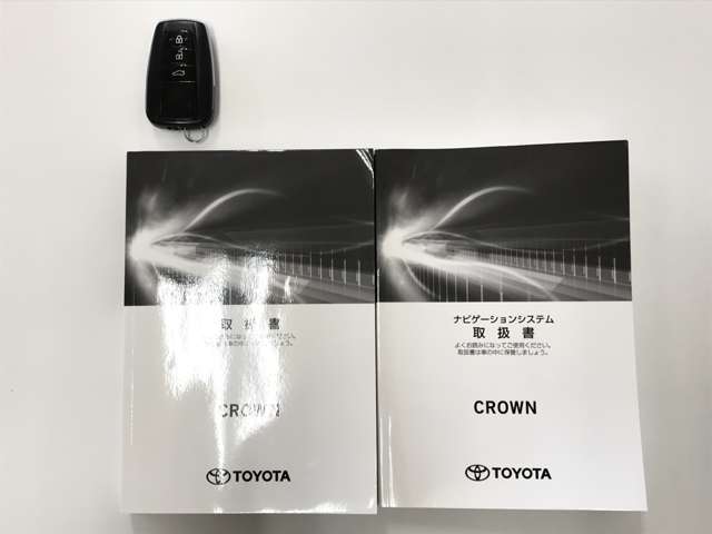 トヨタ クラウン　ハイブリッド ハイブリッド ２．５ ＲＳ アドバンス ＦＯＵＲ ４ＷＤ R1年 (北海道) 99