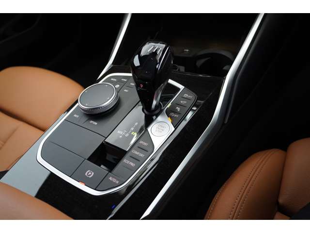 ＢＭＷ ３シリーズ ３２０Ｄ Ｘドライブ Ｍスポーツ ディーゼルターボ ４ＷＤ R2年 (近畿) 99