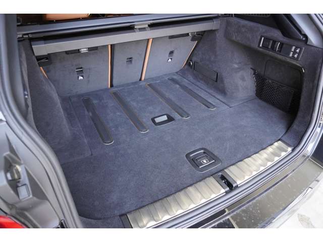 ＢＭＷ ３シリーズ ３２０Ｄ Ｘドライブ Ｍスポーツ ディーゼルターボ ４ＷＤ R2年 (近畿) 99