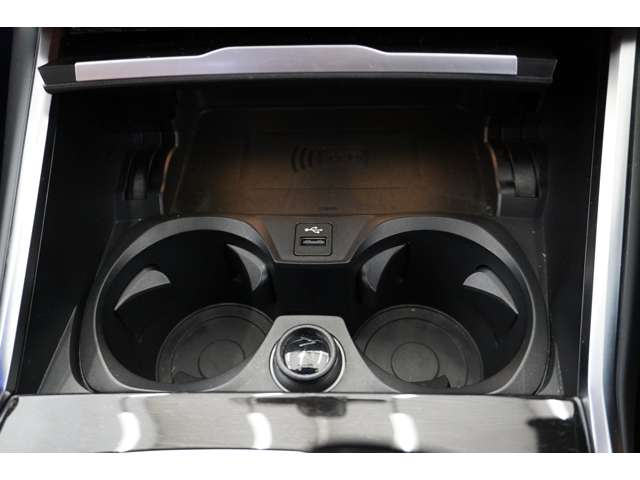 ＢＭＷ ３シリーズ ３２０Ｄ Ｘドライブ Ｍスポーツ ディーゼルターボ ４ＷＤ R2年 (近畿) 99