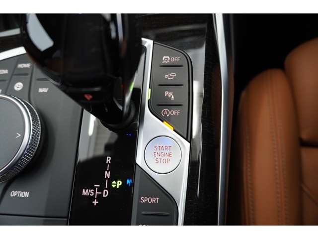 ＢＭＷ ３シリーズ ３２０Ｄ Ｘドライブ Ｍスポーツ ディーゼルターボ ４ＷＤ R2年 (近畿) 99