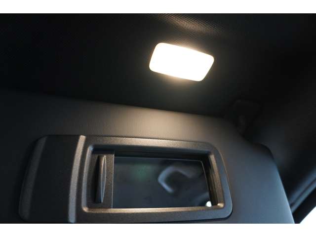 ＢＭＷ ３シリーズ ３２０Ｄ Ｘドライブ Ｍスポーツ ディーゼルターボ ４ＷＤ R2年 (近畿) 99