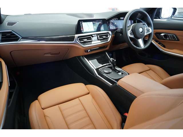 ＢＭＷ ３シリーズ ３２０Ｄ Ｘドライブ Ｍスポーツ ディーゼルターボ ４ＷＤ R2年 (近畿) 99