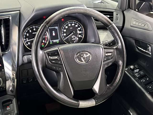 トヨタ アルファード ３．５ エグゼクティブ ラウンジ Ｓ H30年 (関東) 99