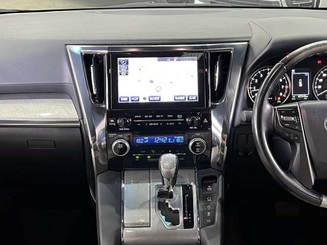 トヨタ アルファード ３．５ エグゼクティブ ラウンジ Ｓ H30年 (関東) 99