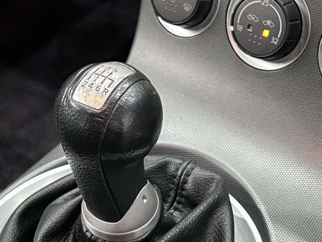 日産 フェアレディＺ ３．５ バージョン ＳＴ H14年 (関東) 99