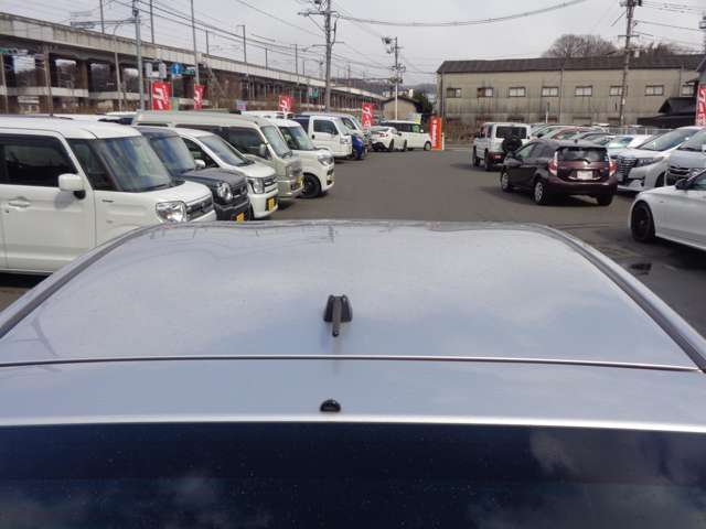 トヨタ プリウス １．８ Ｓ H27年 (中国) 99