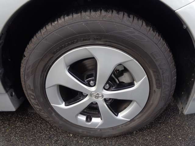 トヨタ プリウス １．８ Ｓ H27年 (中国) 99