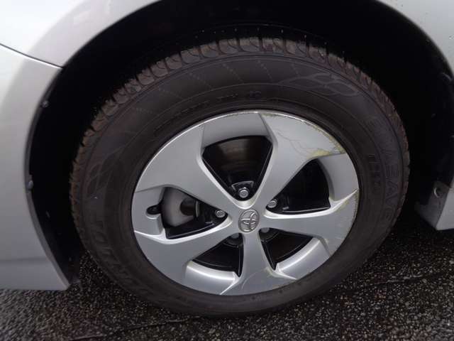 トヨタ プリウス １．８ Ｓ H27年 (中国) 99