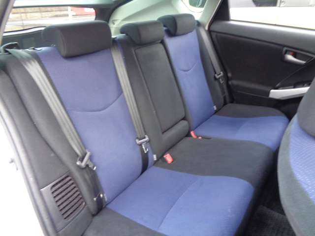 トヨタ プリウス １．８ Ｓ H27年 (中国) 99