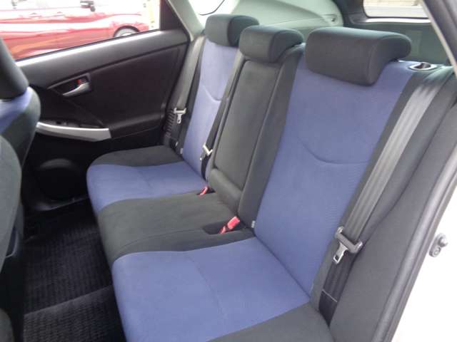 トヨタ プリウス １．８ Ｓ H27年 (中国) 99