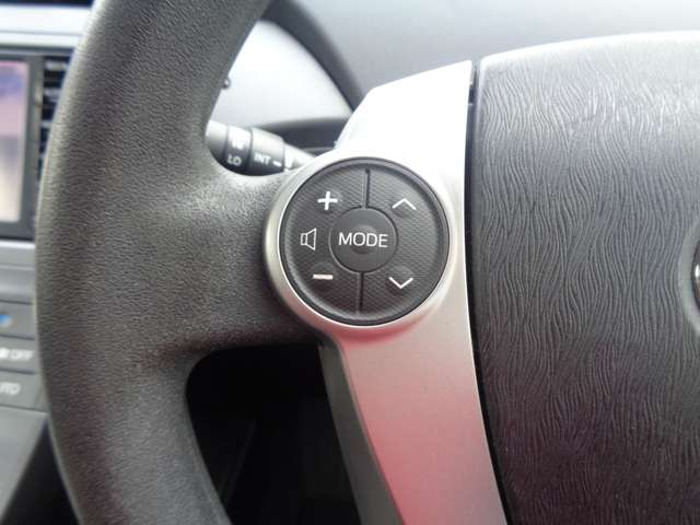 トヨタ プリウス １．８ Ｓ H27年 (中国) 99